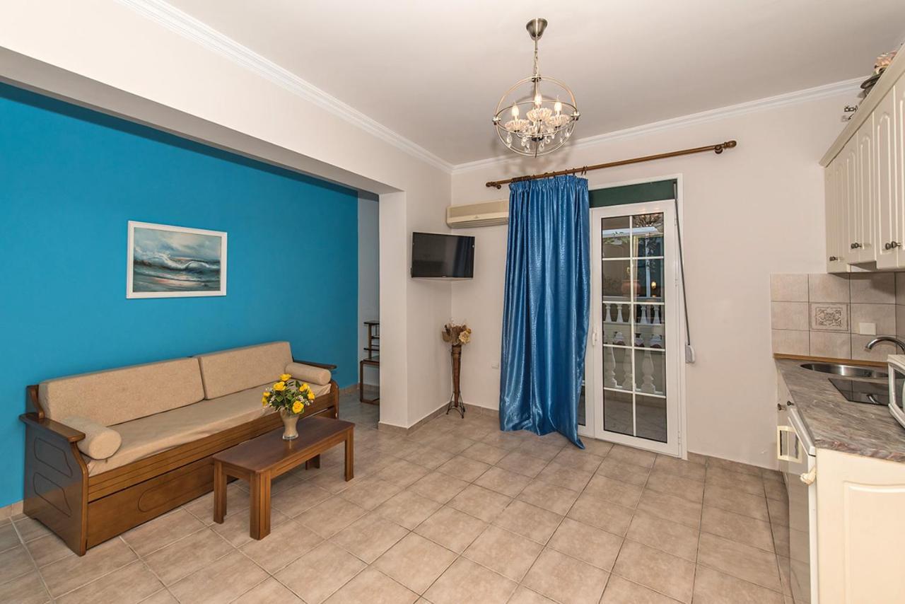 Andretina Sea View Apartments 티실리비 외부 사진