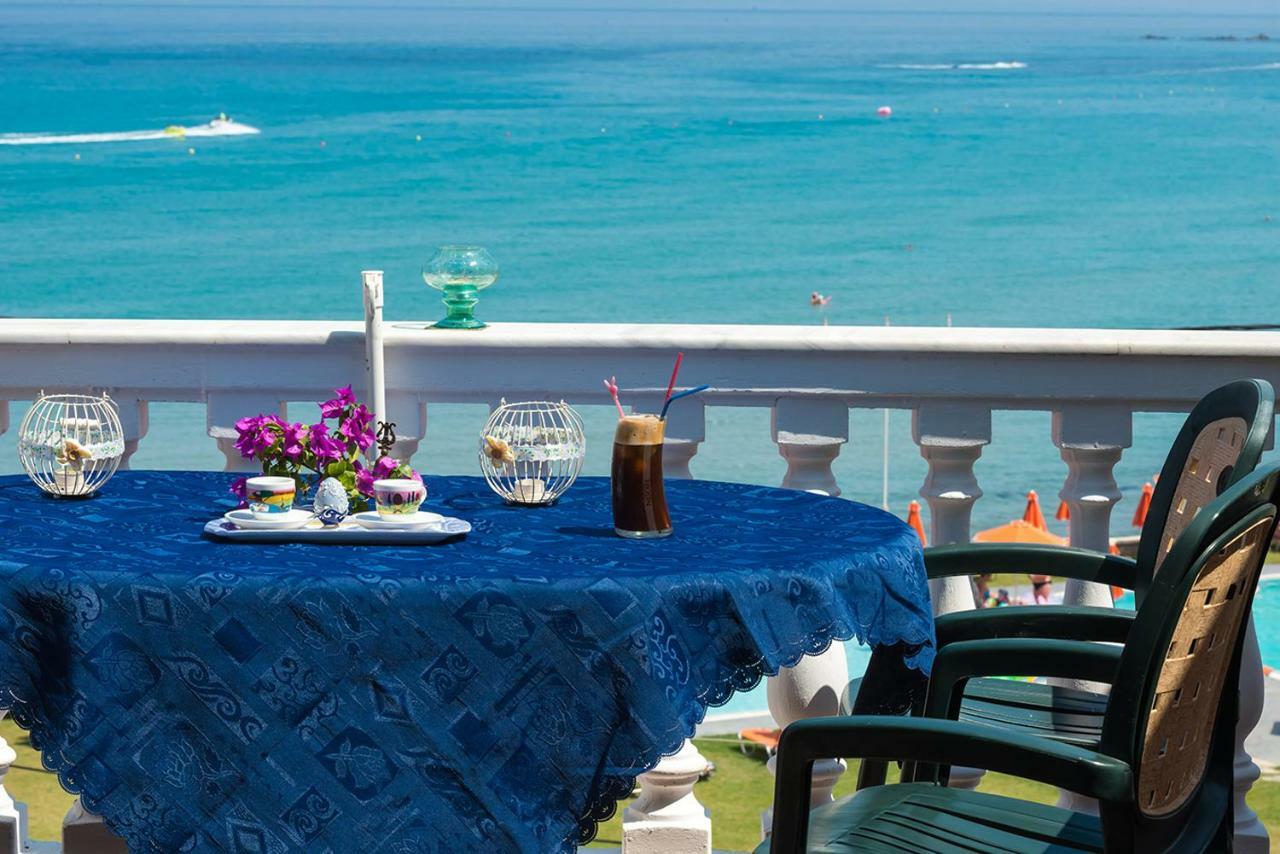 Andretina Sea View Apartments 티실리비 외부 사진